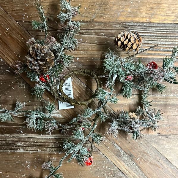 Frosty Jingleberry Wreath/Candle Ring