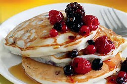 Country Berry Hotcakes