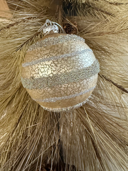 Glass vintage round glitter ornaments