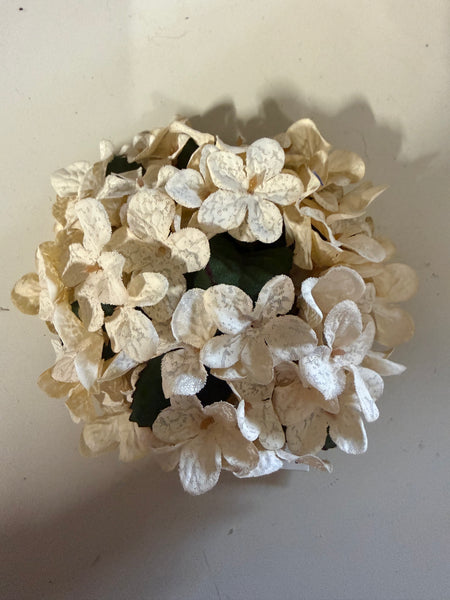 Off white hydrangea candle ring
