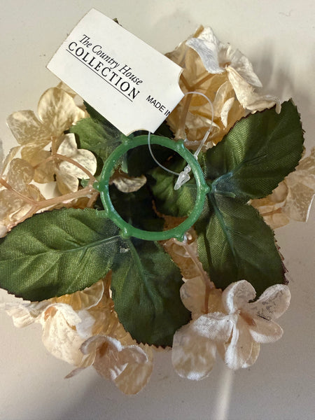 Off white hydrangea candle ring